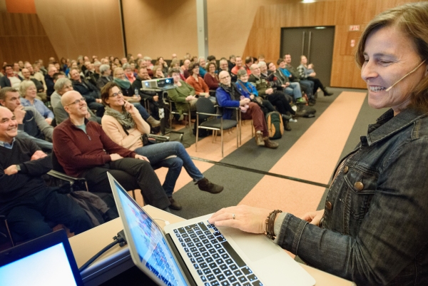 de lezingen zijn een zeer geschikt middel om een bestemming of product onder de aandacht te brengen Promotie via lezingen